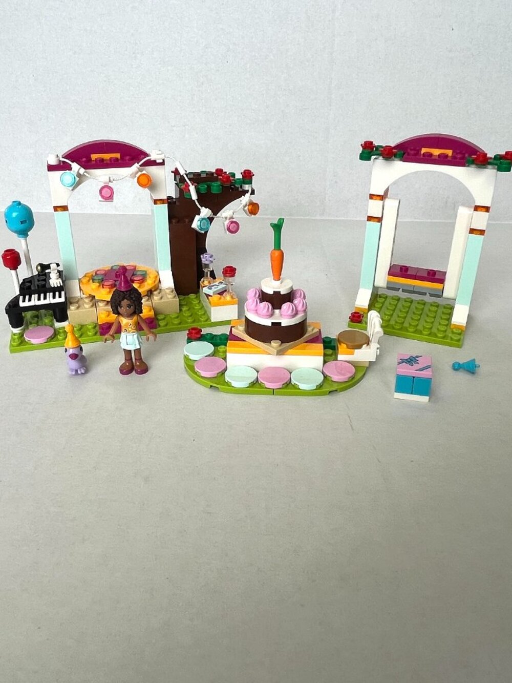 Lego Friends Birthday Party 41110 RETIRED